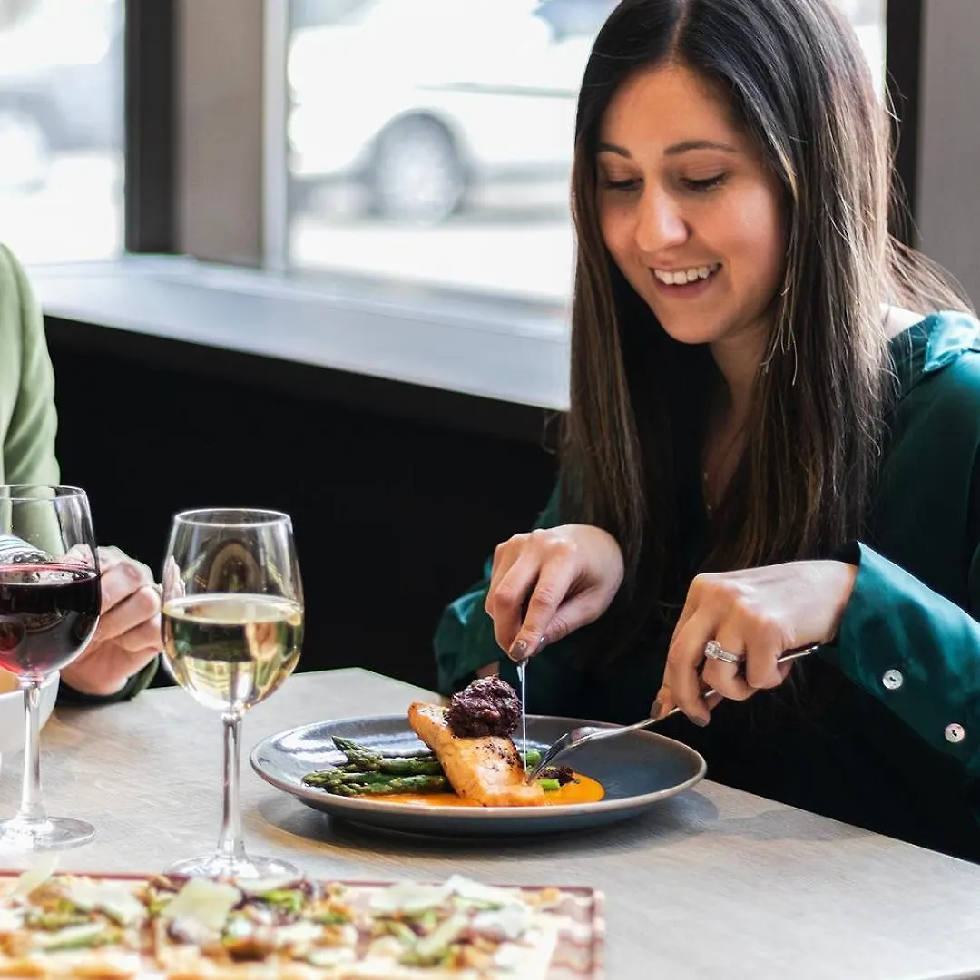 ****  Delta Hotels By Marriott Calgary Downtown Kanada